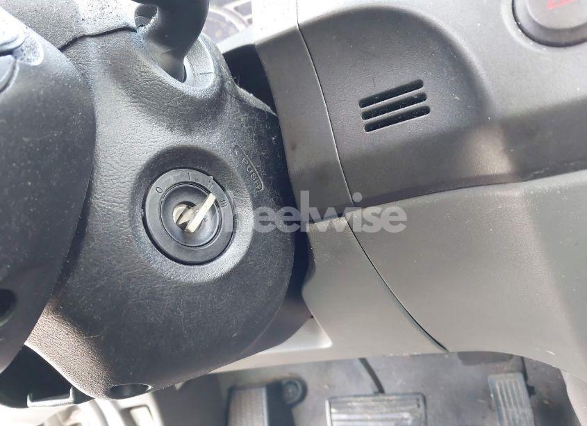 Photo 11 of 2006 Honda Civic LX (VIN 1HGFA16596L143411)