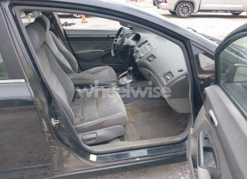 Photo 5 of 2007 Honda Civic LX (VIN 1HGFA16597L012836)