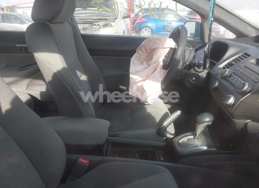 Photo 5 of 2007 Honda Civic LX (VIN 1HGFA16597L016322)