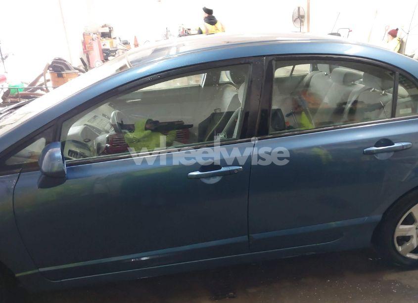 Photo 14 of 2007 Honda Civic LX (VIN 1HGFA16597L103900)