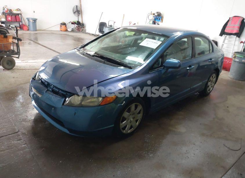 Photo 2 of 2007 Honda Civic LX (VIN 1HGFA16597L103900)