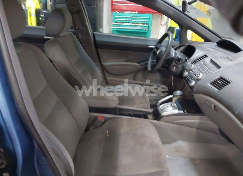 Photo 5 of 2007 Honda Civic LX (VIN 1HGFA16597L103900)