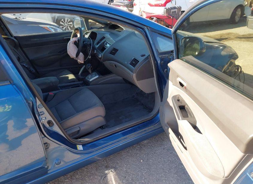 Photo 5 of 2008 Honda Civic LX (VIN 1HGFA16598L017729)