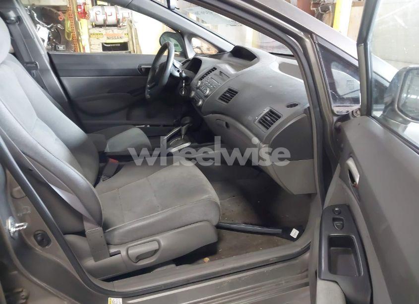 Photo 5 of 2008 Honda Civic LX (VIN 1HGFA16598L028553)