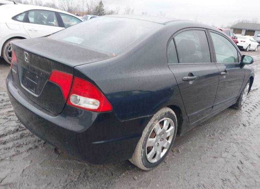 Photo 4 of 2008 Honda Civic LX (VIN 1HGFA16598L032621)
