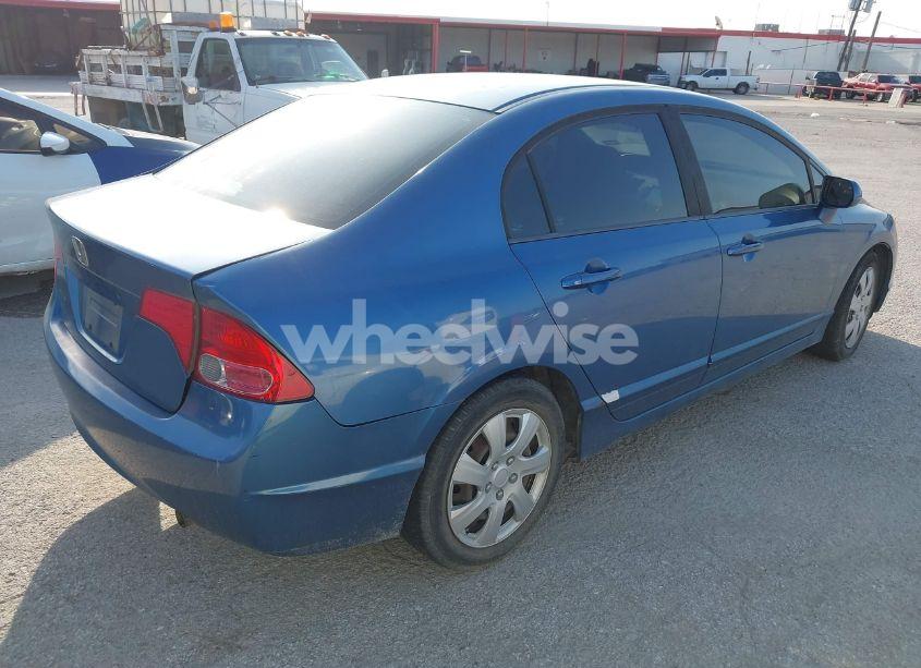Photo 4 of 2008 Honda Civic LX (VIN 1HGFA16598L051931)
