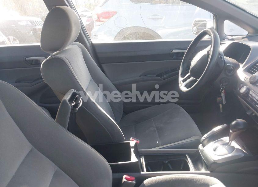 Photo 5 of 2008 Honda Civic LX (VIN 1HGFA16598L083343)