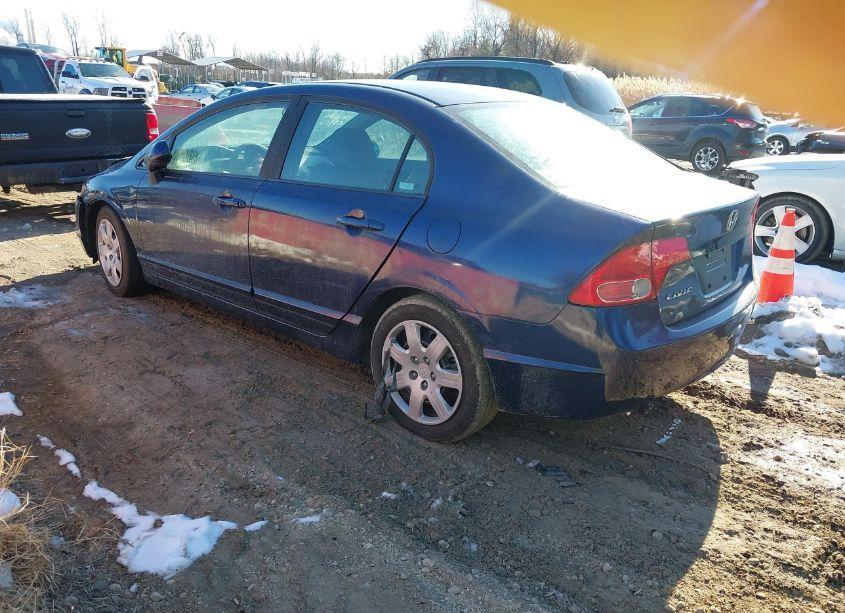 Photo 3 of 2008 Honda Civic LX (VIN 1HGFA16598L103851)