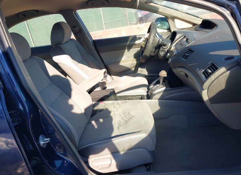 Photo 5 of 2008 Honda Civic LX (VIN 1HGFA16598L103851)