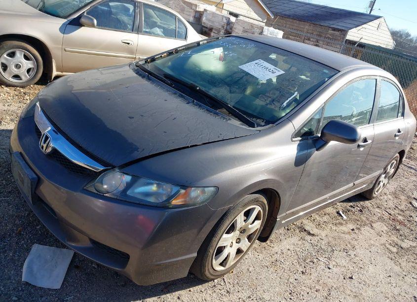 Photo 2 of 2009 Honda Civic LX (VIN 1HGFA16599L014573)