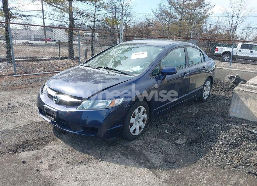 Photo 2 of 2009 Honda Civic LX (VIN 1HGFA16599L024679)
