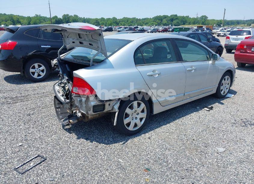 Photo 4 of 2006 Honda Civic LX (VIN 1HGFA165X6L109137)