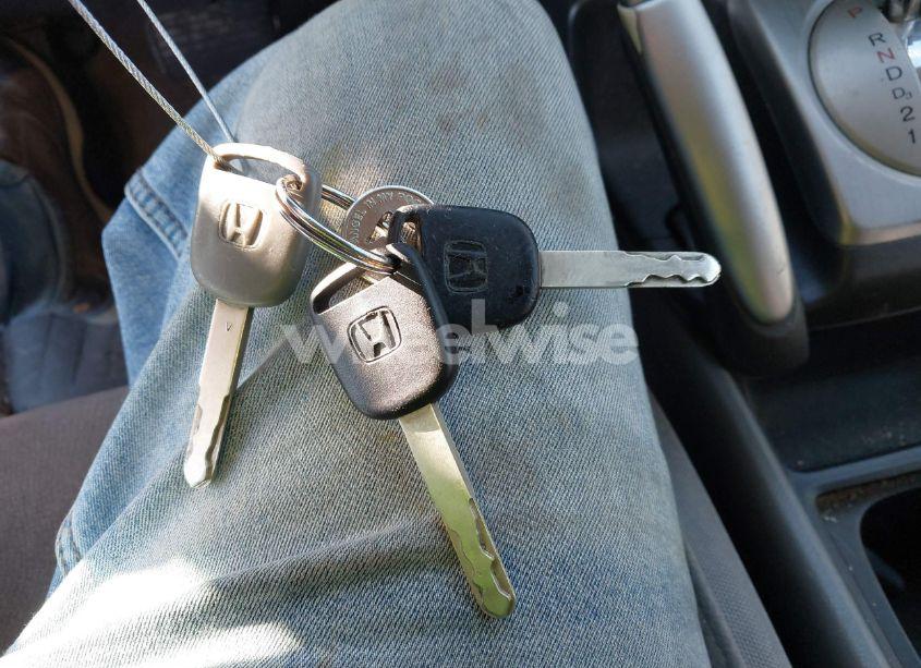 Photo 11 of 2006 Honda Civic LX (VIN 1HGFA165X6L115925)