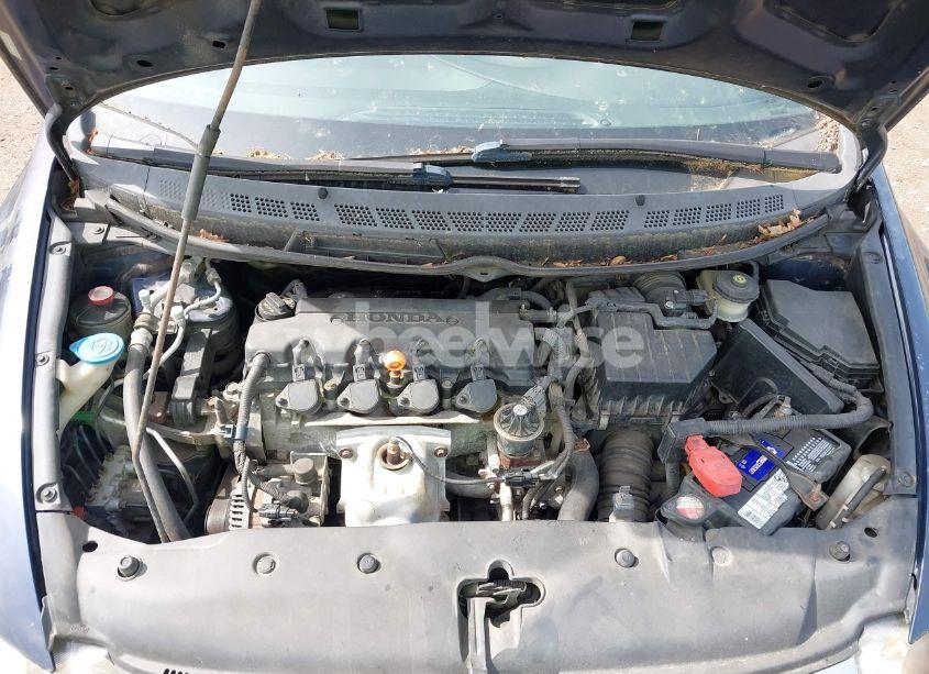 Photo 10 of 2006 Honda Civic LX (VIN 1HGFA165X6L135110)