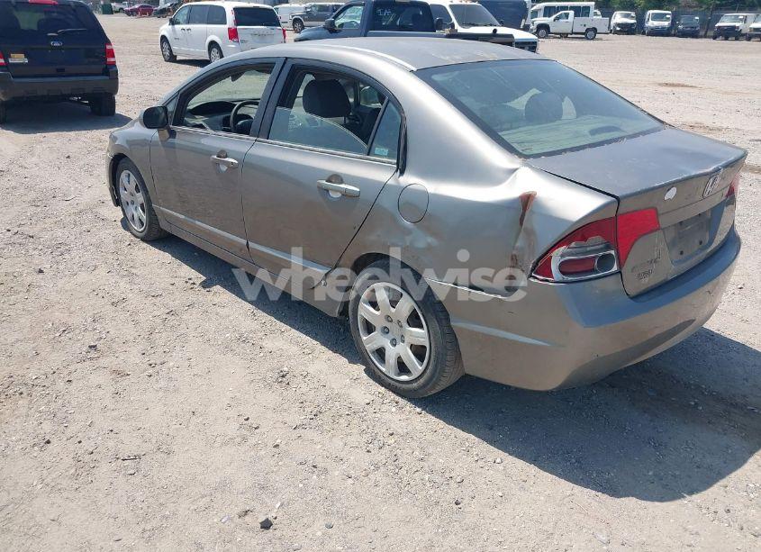 Photo 2 of 2006 Honda Civic LX (VIN 1HGFA165X6L151906)