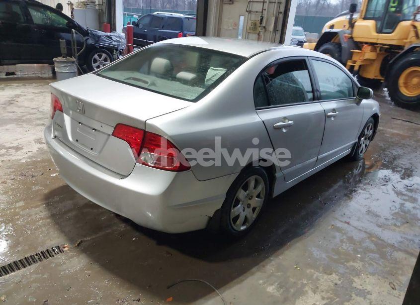 Photo 4 of 2007 Honda Civic LX (VIN 1HGFA165X7L007001)