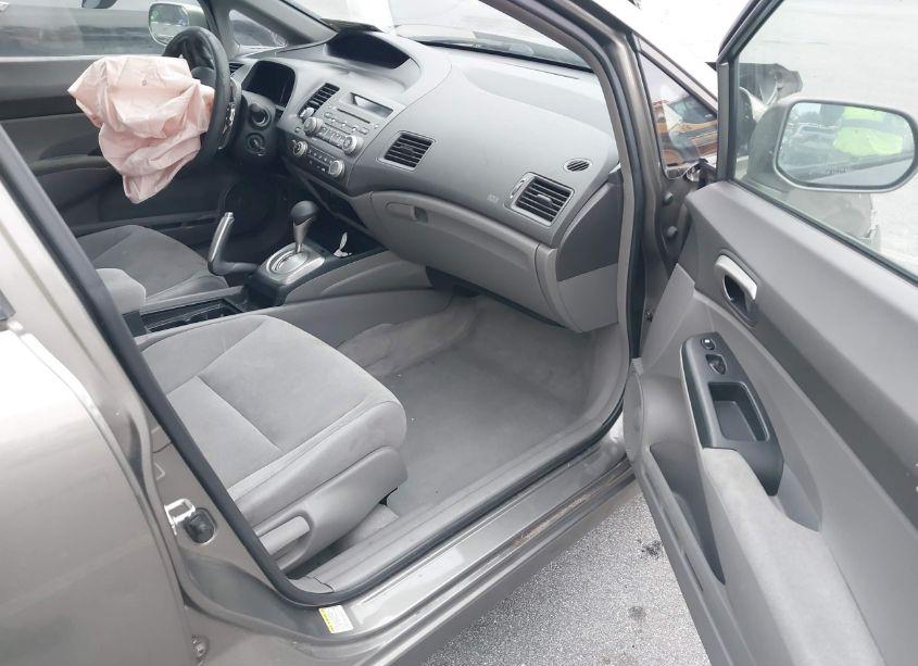 Photo 5 of 2007 Honda Civic LX (VIN 1HGFA165X7L022789)