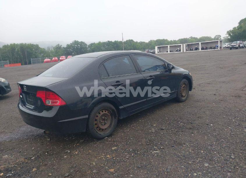 Photo 4 of 2007 Honda Civic LX (VIN 1HGFA165X7L037177)