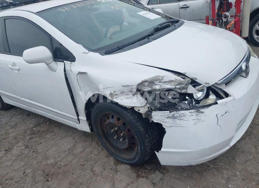 Photo 6 of 2007 Honda Civic LX (VIN 1HGFA165X7L042248)