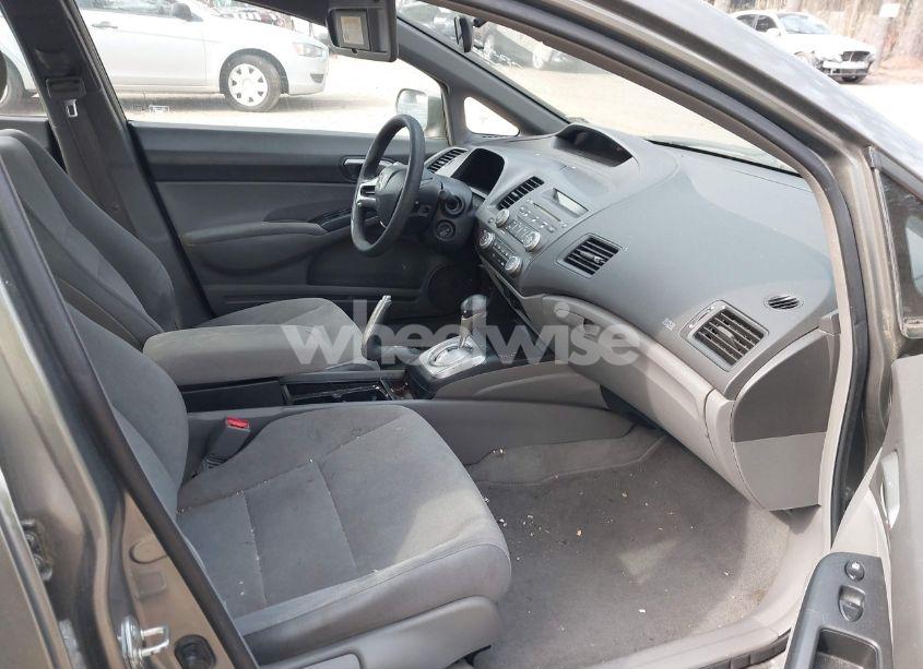 Photo 5 of 2007 Honda Civic LX (VIN 1HGFA165X7L053055)