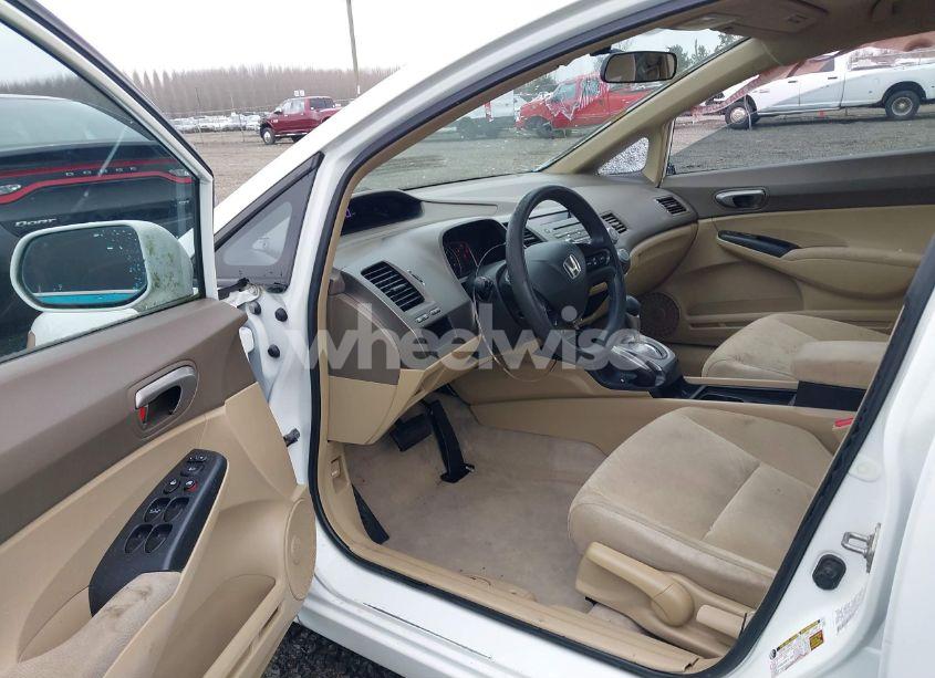 Photo 5 of 2007 Honda Civic LX (VIN 1HGFA165X7L121323)