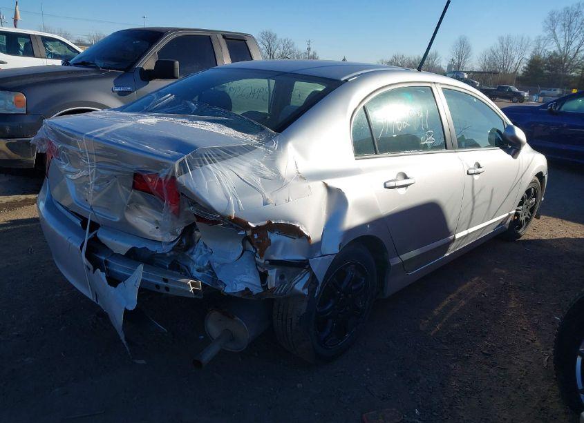 Photo 4 of 2007 Honda Civic LX (VIN 1HGFA165X7L137845)