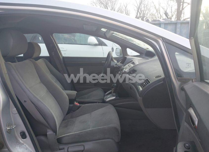 Photo 5 of 2008 Honda Civic LX (VIN 1HGFA165X8L003449)