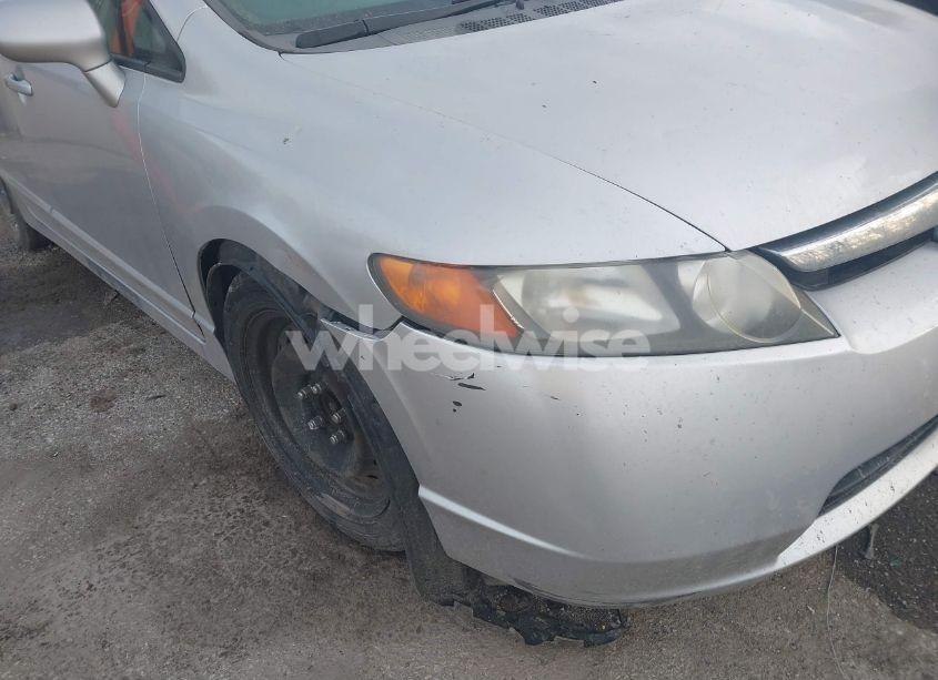 Photo 6 of 2008 Honda Civic LX (VIN 1HGFA165X8L003449)