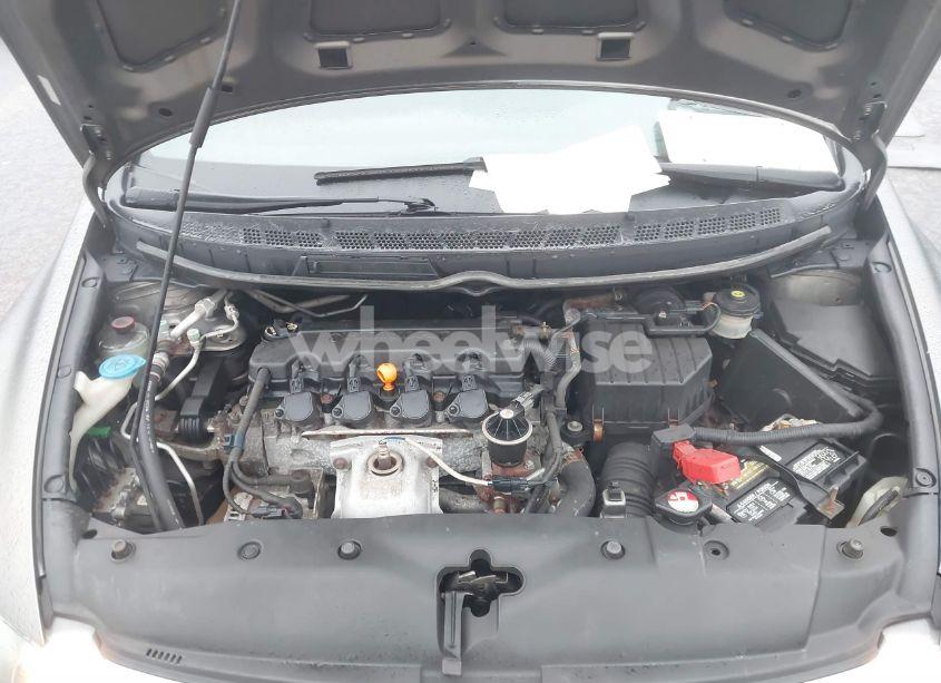 Photo 10 of 2008 Honda Civic LX (VIN 1HGFA165X8L040971)