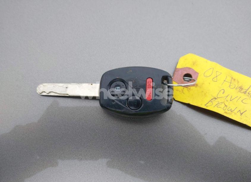 Photo 11 of 2008 Honda Civic LX (VIN 1HGFA165X8L040971)