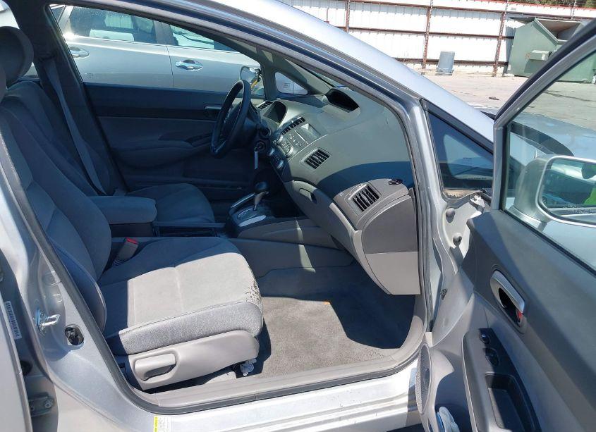 Photo 5 of 2008 Honda Civic LX (VIN 1HGFA165X8L043059)