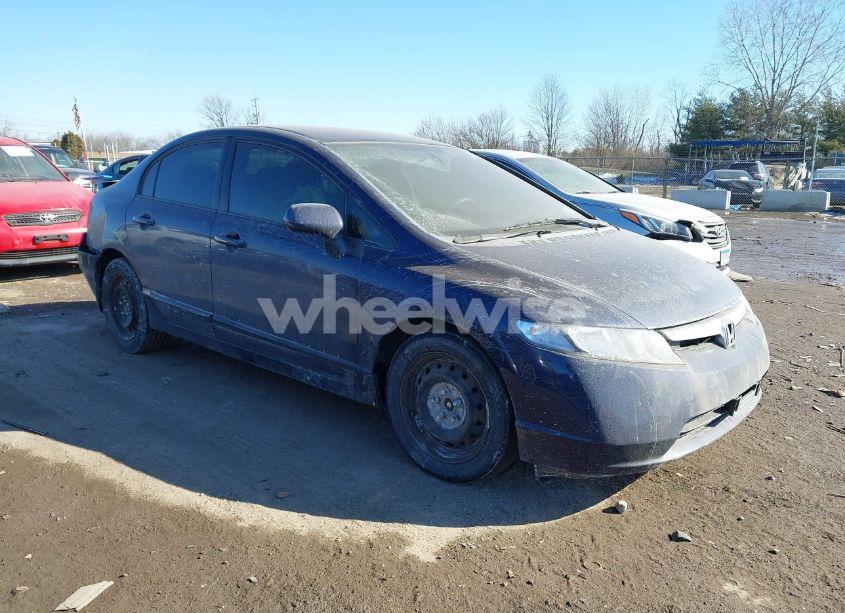 2008 Honda Civic LX (VIN 1HGFA165X8L050657) main photo