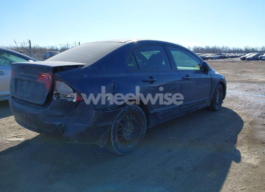 Photo 4 of 2008 Honda Civic LX (VIN 1HGFA165X8L050657)