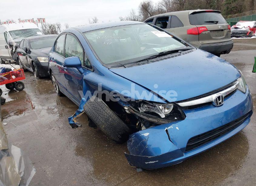 2008 Honda Civic LX (VIN 1HGFA165X8L053672) main photo