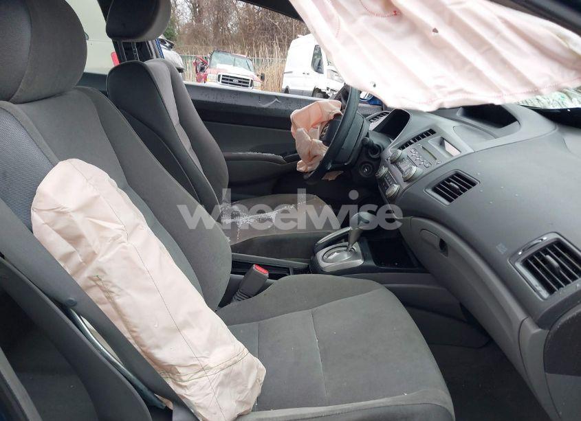 Photo 5 of 2008 Honda Civic LX (VIN 1HGFA165X8L053672)