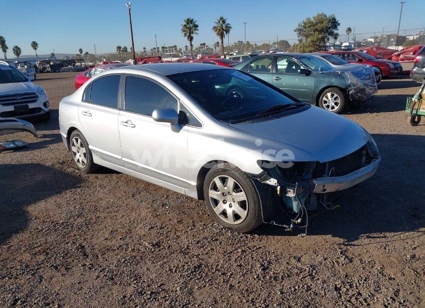2008 Honda Civic LX (VIN 1HGFA165X8L080905) main photo