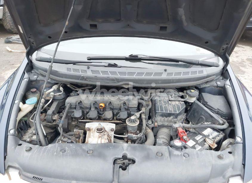 Photo 10 of 2008 Honda Civic LX (VIN 1HGFA165X8L114700)