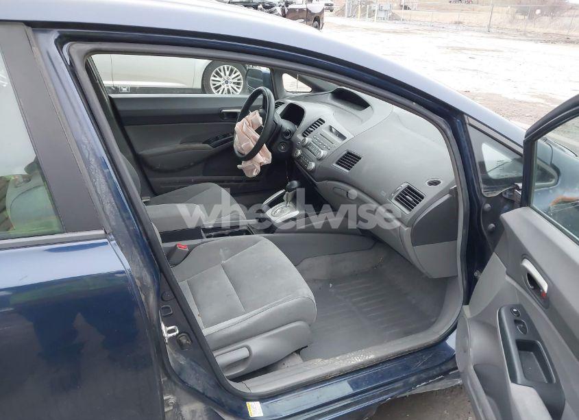 Photo 5 of 2008 Honda Civic LX (VIN 1HGFA165X8L114700)