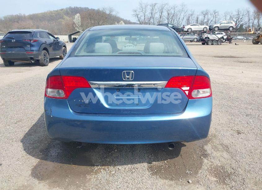 Photo 17 of 2009 Honda Civic LX (VIN 1HGFA165X9L007762)