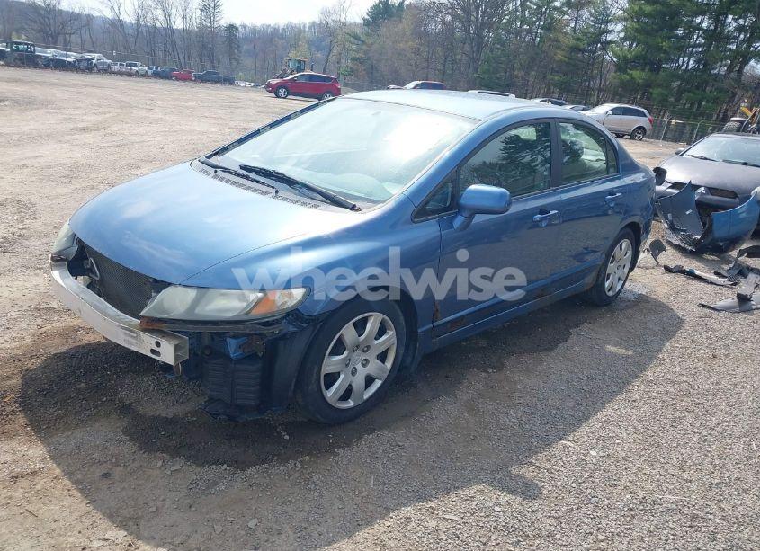 Photo 2 of 2009 Honda Civic LX (VIN 1HGFA165X9L007762)