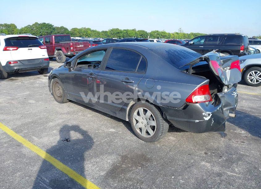 Photo 3 of 2009 Honda Civic LX (VIN 1HGFA165X9L016672)