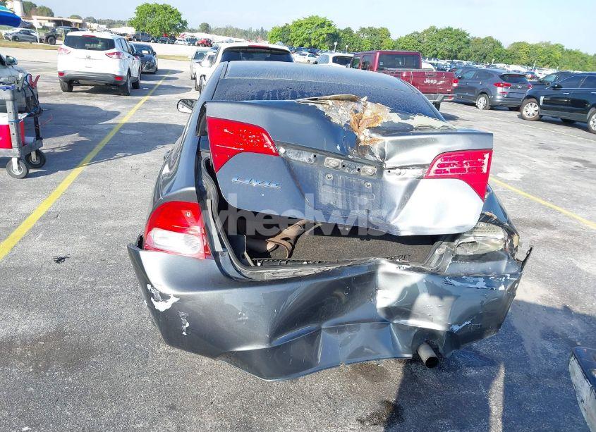 Photo 6 of 2009 Honda Civic LX (VIN 1HGFA165X9L016672)