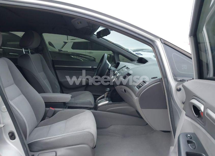 Photo 5 of 2006 Honda Civic EX (VIN 1HGFA16806L038072)