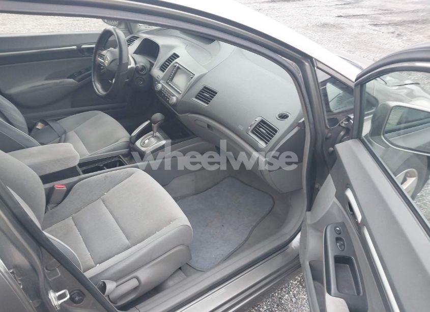 Photo 5 of 2008 Honda Civic EX (VIN 1HGFA16808L046644)