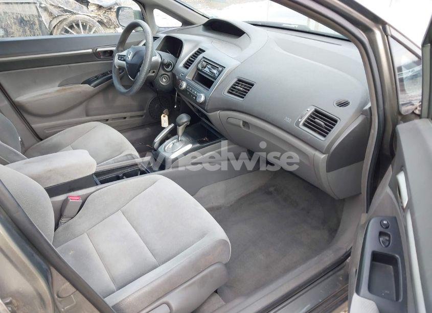 Photo 5 of 2008 Honda Civic EX (VIN 1HGFA16808L084519)