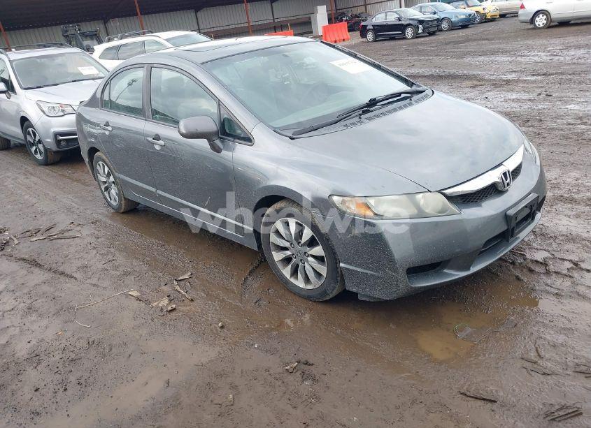 2009 Honda Civic EX (VIN 1HGFA16809L004752) main photo