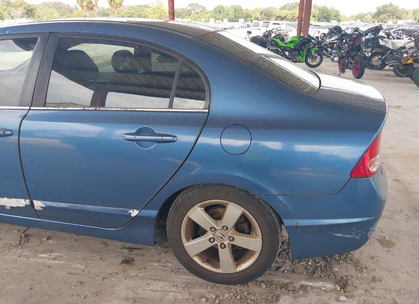 Photo 6 of 2006 Honda Civic EX (VIN 1HGFA16816L114379)