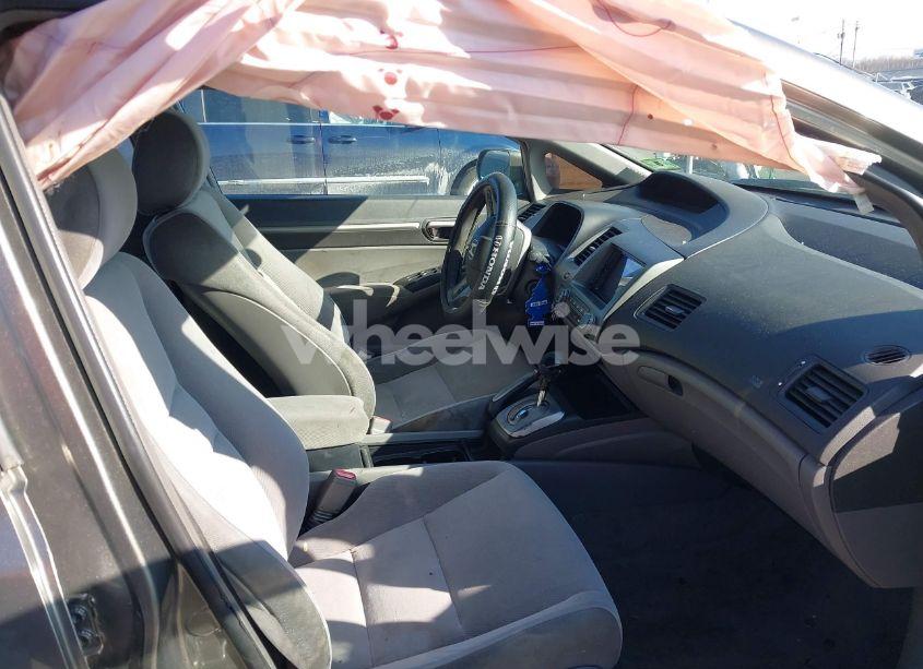 Photo 5 of 2006 Honda Civic EX (VIN 1HGFA16816L128881)