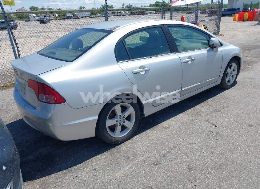Photo 4 of 2007 Honda Civic EX (VIN 1HGFA16817L025137)