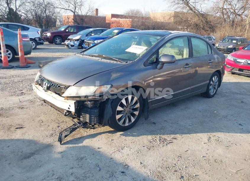 Photo 2 of 2009 Honda Civic EX (VIN 1HGFA16819L005635)